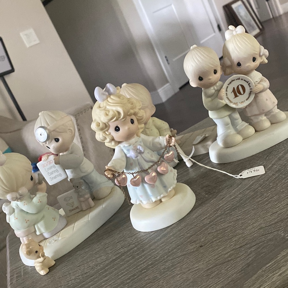 Precious Moments Lot
